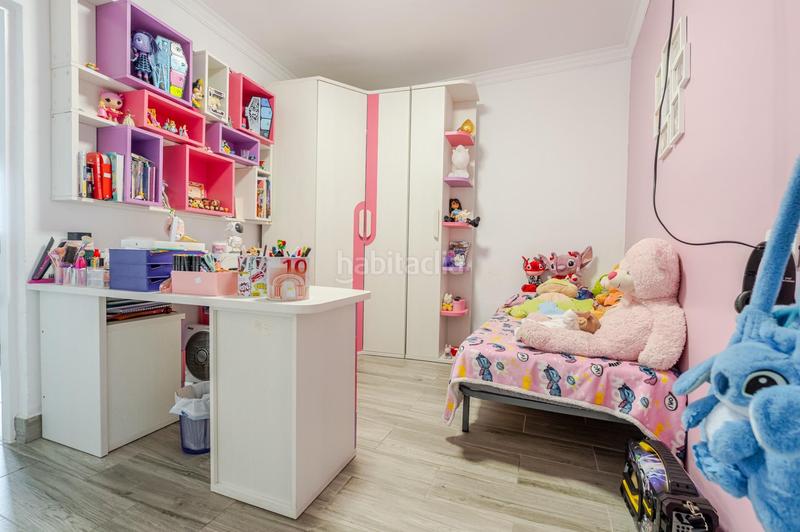 Foto cbad5c51-75d5-45c8-a1b3-8c903342c911. Casa in calle río nervión 32 in San Juan - San José Palmas de Gran Canaria (Las)