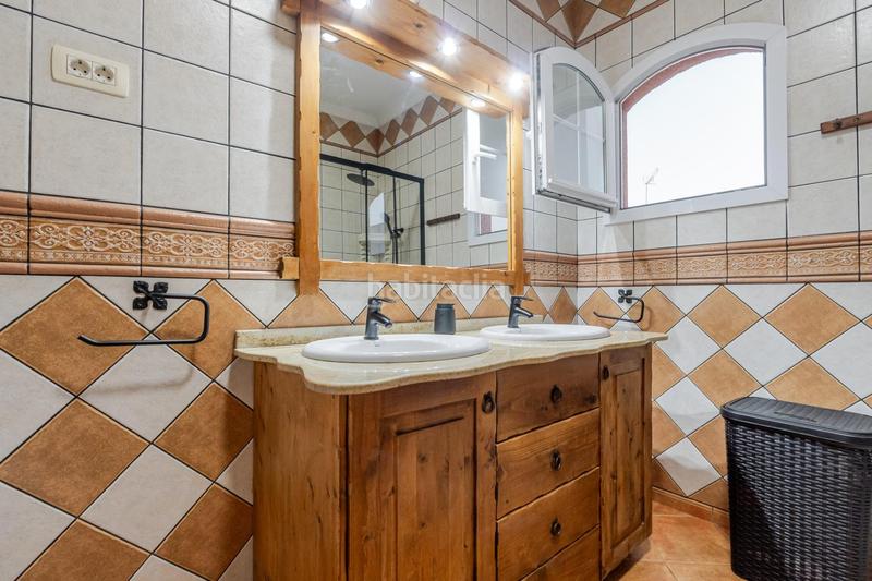 Foto 0c057424-2c66-4a90-b268-e0c533f201db. Casa adossada a bentaguayre 35 a Vecindario - El Doctoral - Cruce de Sardina Santa Lucía de Tirajana