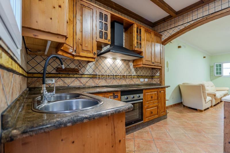 Foto 542279c2-86b2-4408-9ed1-df72022c90bc. Casa adossada a bentaguayre 35 a Vecindario - El Doctoral - Cruce de Sardina Santa Lucía de Tirajana