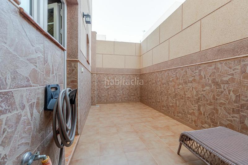 Foto bd631310-b630-4a21-a47a-b8a6b96a08ab. Casa adossada a bentaguayre 35 a Vecindario - El Doctoral - Cruce de Sardina Santa Lucía de Tirajana