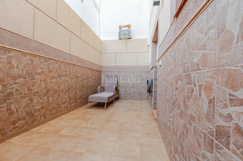 Foto bf3b17a3-3c66-43fa-807a-2d933fcedc70. Casa adossada a bentaguayre 35 a Vecindario - El Doctoral - Cruce de Sardina Santa Lucía de Tirajana