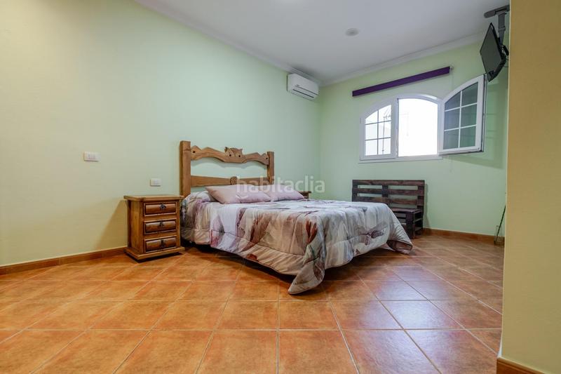 Foto e0748c5d-ec54-4d9f-86e9-dc2619cd9af2. Casa adossada a bentaguayre 35 a Vecindario - El Doctoral - Cruce de Sardina Santa Lucía de Tirajana