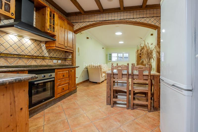 Foto eb4507b4-6568-4773-89b8-44c6366f3e96. Casa adossada a bentaguayre 35 a Vecindario - El Doctoral - Cruce de Sardina Santa Lucía de Tirajana