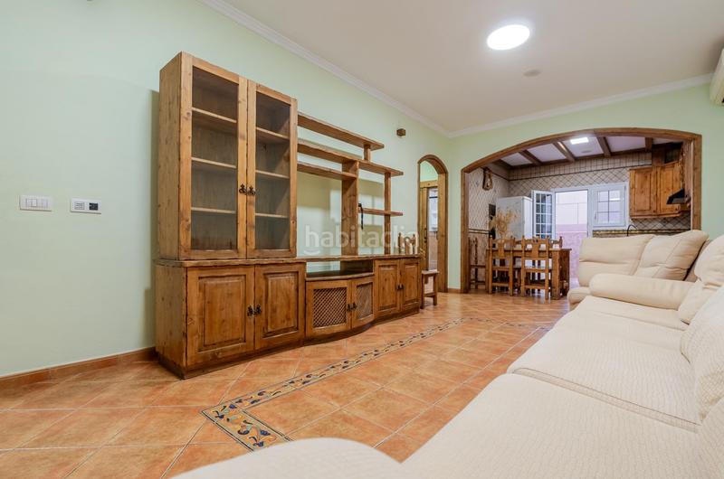 Foto f330807d-34bd-4655-a109-28634ea3ac61. Casa adossada a bentaguayre 35 a Vecindario - El Doctoral - Cruce de Sardina Santa Lucía de Tirajana