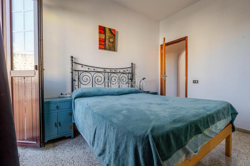 Foto 04f3be16-b9c4-44cf-907a-71994d8f5e28. Piso en calle calle san isidro 43 piso en venta en Cardones en Arucas