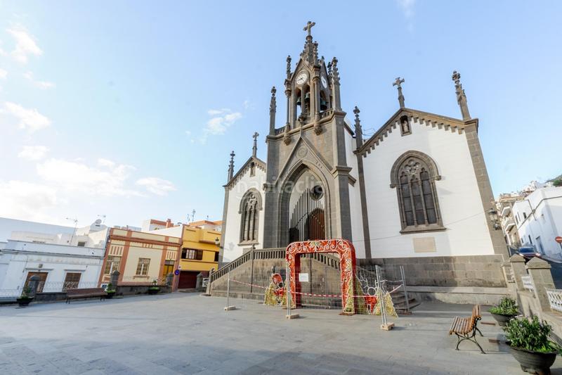 Foto 1127dfb6-ee54-4e43-816c-12f6ca3e57b0. Piso en calle calle san isidro 43 piso en venta en Cardones en Arucas