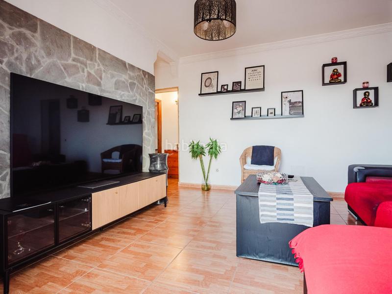 Foto 048d73e7-c087-413b-9ab9-ce77df398b6d. Piso en calle emilio arrieta 11 piso calle emilio arrieta, la paterna en Palmas de Gran Canaria (Las)