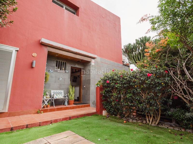 Foto 01ce6635-22f5-4beb-a56d-6cf5eaf6acf8. Reihenhaus in calle arquit laureano arroyo 117 in Palmas de Gran Canaria (Las)