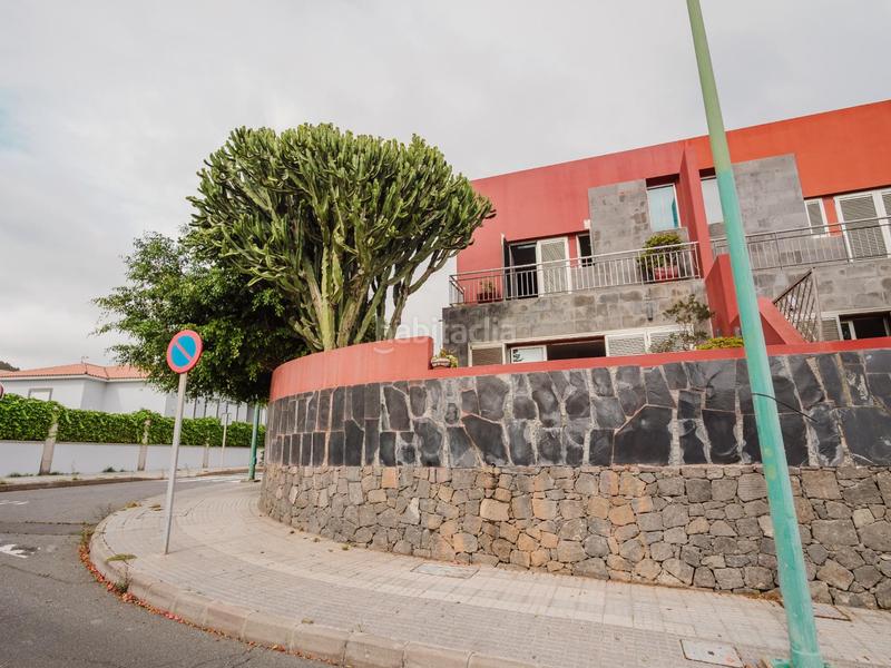 Foto 260d0c87-d572-42d3-864e-30598f70dbeb. Reihenhaus in calle arquit laureano arroyo 117 in Palmas de Gran Canaria (Las)