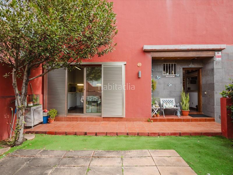 Foto 699cc28f-5de3-4205-8da3-e04c604ffca0. Reihenhaus in calle arquit laureano arroyo 117 in Palmas de Gran Canaria (Las)