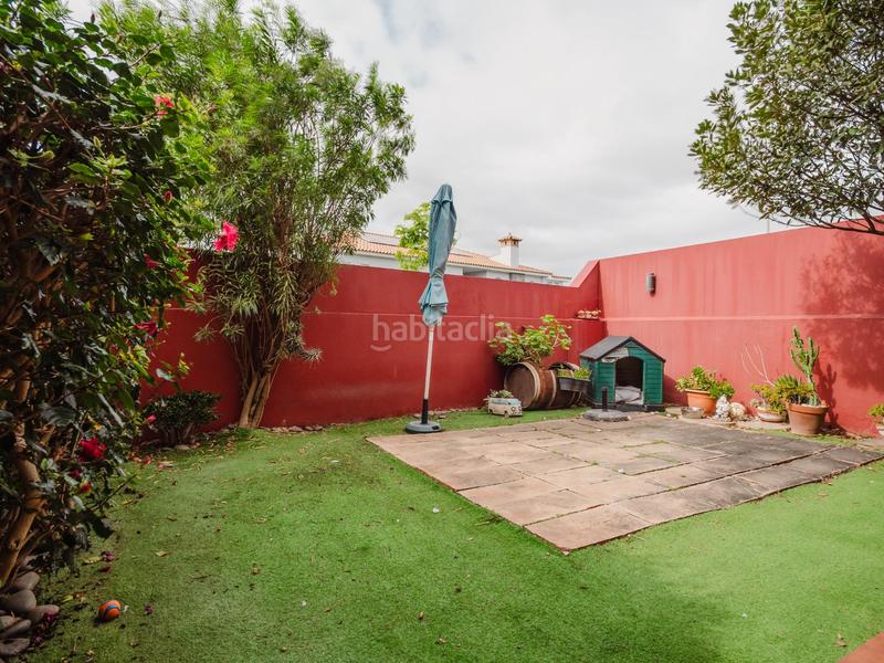 Foto 7d546e50-9402-493f-958a-2deb7f323556. Reihenhaus in calle arquit laureano arroyo 117 in Palmas de Gran Canaria (Las)