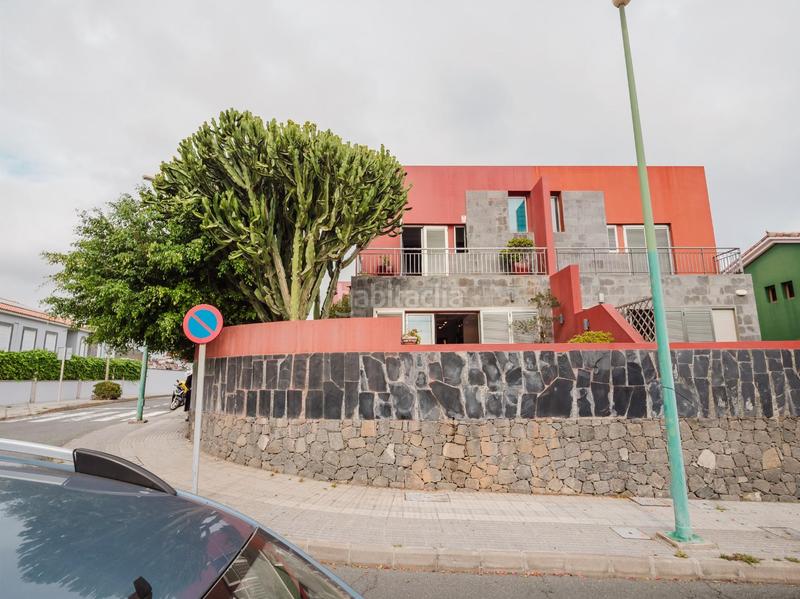 Foto a4dbdc96-fdd8-4eee-a800-7c9af98eec8e. Reihenhaus in calle arquit laureano arroyo 117 in Palmas de Gran Canaria (Las)