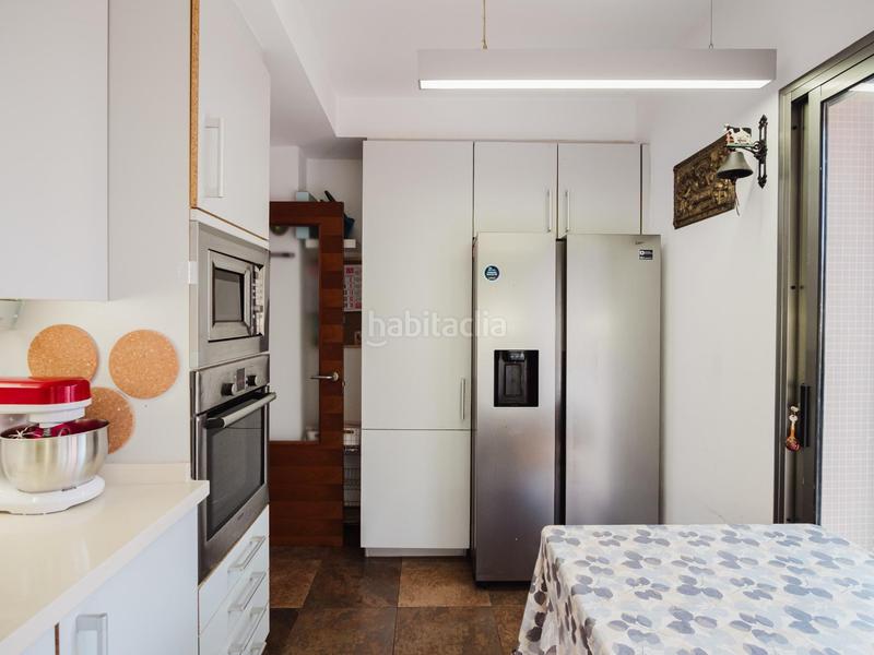 Foto cacc798f-387f-4c9a-b52a-22d25c1cd859. Reihenhaus in calle arquit laureano arroyo 117 in Palmas de Gran Canaria (Las)