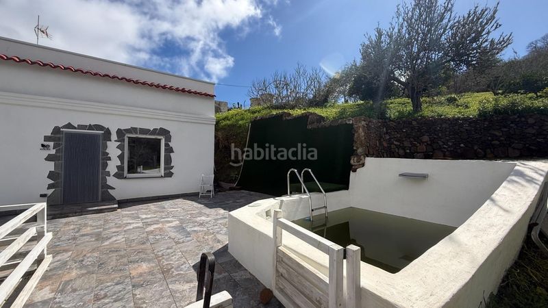 Foto 195c37f8-61cf-4f8e-aa39-3e77fcba9d68. Masia amb aparcament piscina a Moya