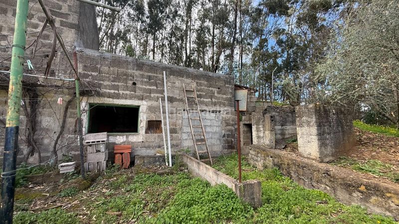 Foto 579cd7cd-176e-416e-b2f5-692b555c0732. Masia amb aparcament piscina a Moya