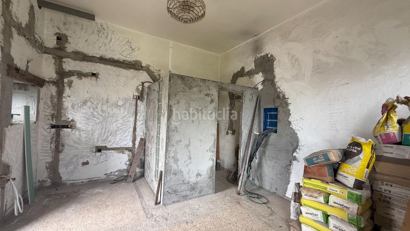 Foto b3057060-f1af-47a2-98fb-733d58e605d5. Masia amb aparcament piscina a Moya