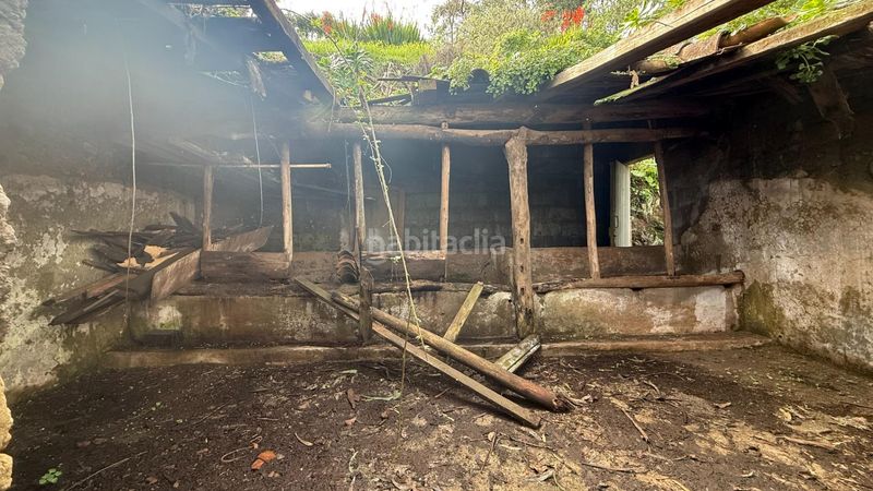 Foto e6dc5f4c-c658-4a43-8d1e-61896d08b7b7. Masia amb aparcament piscina a Moya