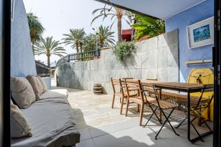 Miete Haus in Calle de los pinos 3. Alquiler temporal duplex en playa del aguila