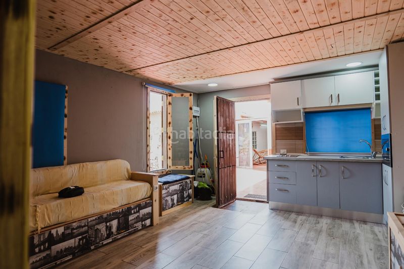 Foto c4b30bd9-5891-460d-b5a7-f48920b28bdb. Casa a calle corredor 13 a El Álamo - Arbejales Teror