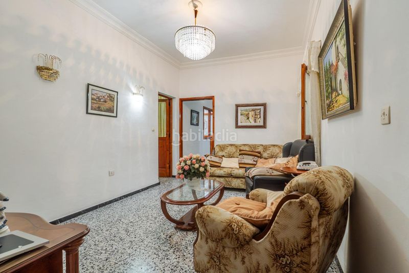 Foto 69db7097-ac5f-4f6c-9a7b-dda77b7114f7. Casa amb aparcament a Santidad Arucas