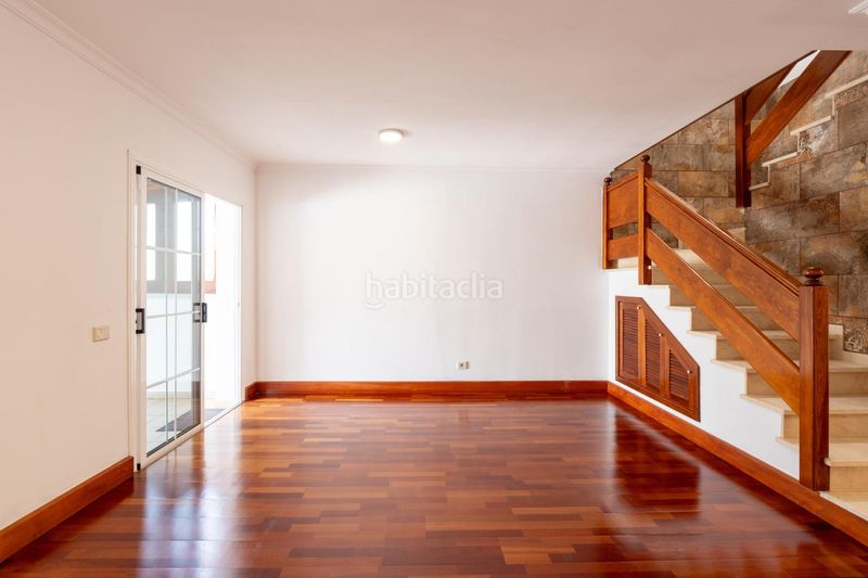 Foto 680e838d-969b-4631-abd8-d9c7d9567850. Casa amb aparcament a El Palmar Teror