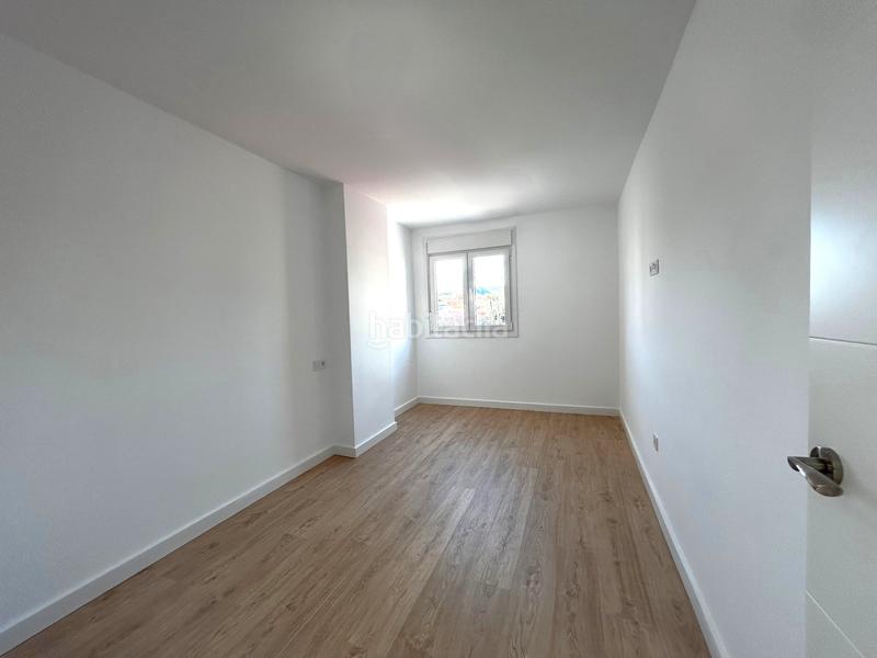 Foto 1161af36-da9c-454c-aac3-63979b64ac9e. Piso eduardo carvajal en Carranque - Haza Cuevas Málaga