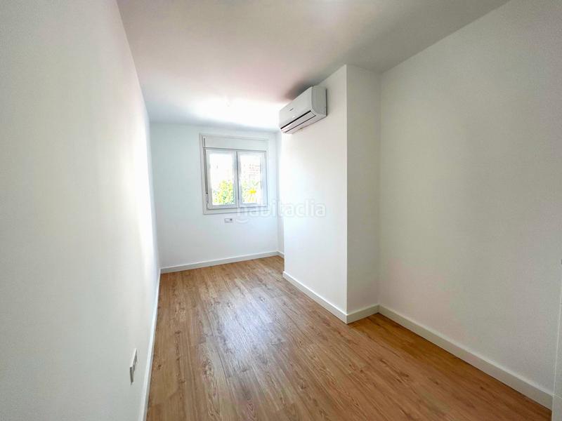 Foto 65fb4dbb-7e47-4e6e-b0c6-53e6c6410302. Piso eduardo carvajal en Carranque - Haza Cuevas Málaga