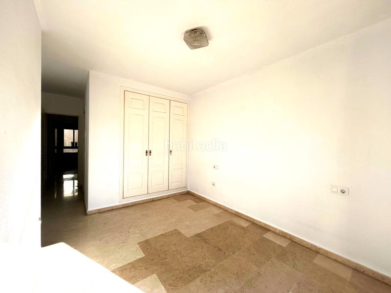 Foto 95f6039c-dc24-4a99-8f21-4b7a2e0a3fb8. Pis amb aparcament a La Goleta - San Felipe Neri Málaga