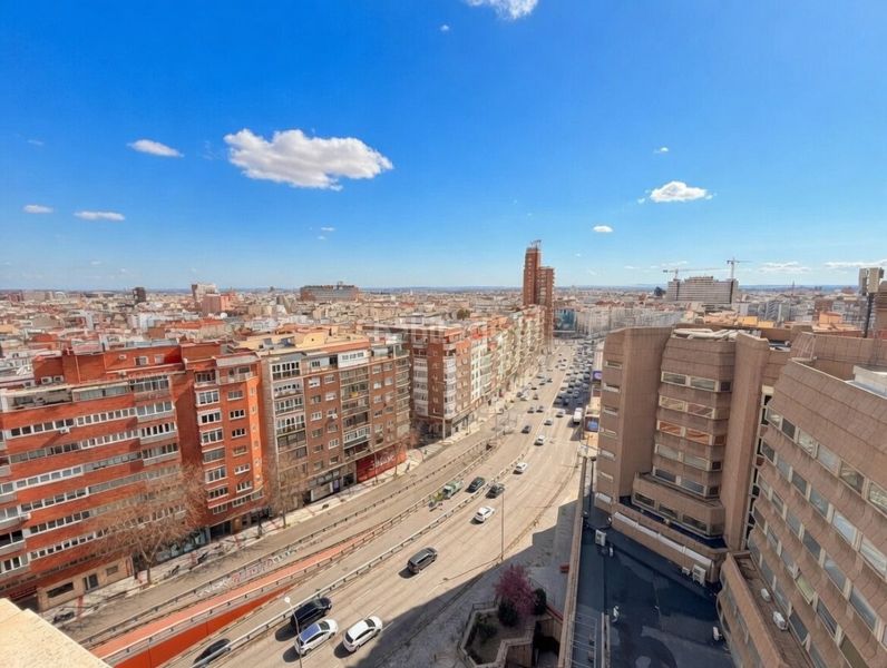 Foto 354dfcba-ca9d-4045-a303-93b8714846b9. Pis amb aparcament a Lista Madrid