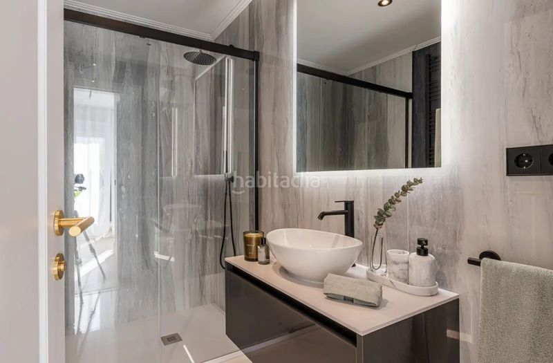 Foto 75906f55-7fdd-4aaf-be65-84bbb04d86c8. Pis amb aparcament a Lista Madrid