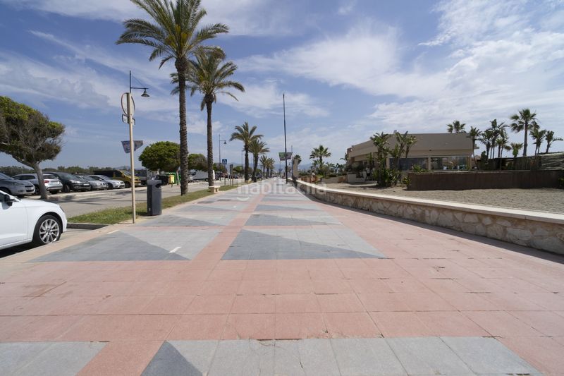 Foto 07f78ec2-f26e-4796-a37e-b587f6e42e6b. Dúplex amb aparcament piscina a Los Álamos Torremolinos