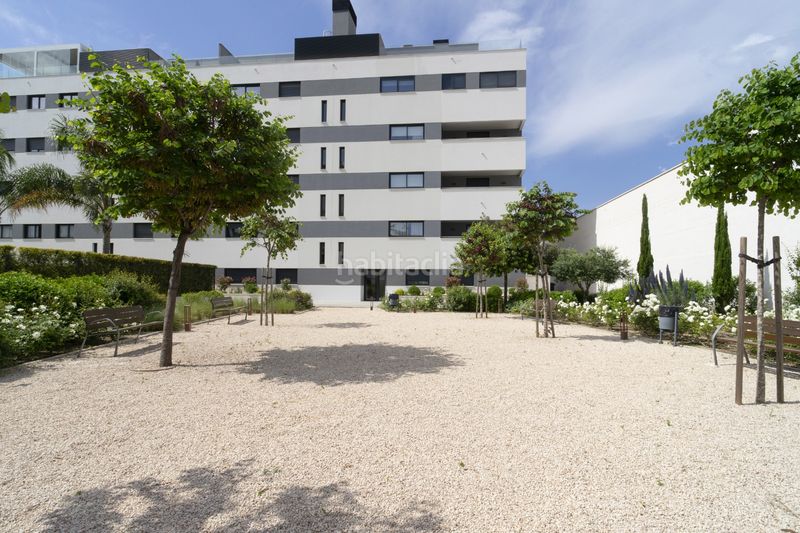 Foto 1d54d019-1591-4fa5-b11b-878792b7e701. Dúplex amb aparcament piscina a Los Álamos Torremolinos