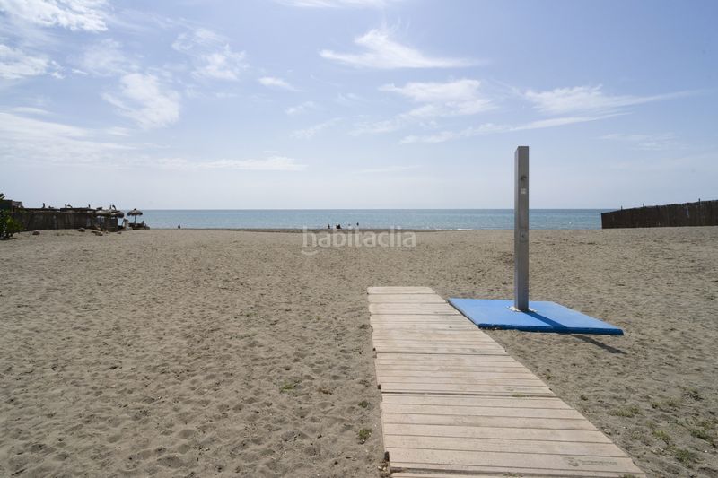 Foto 4df82158-5448-4d2d-8464-3d539187debd. Dúplex amb aparcament piscina a Los Álamos Torremolinos