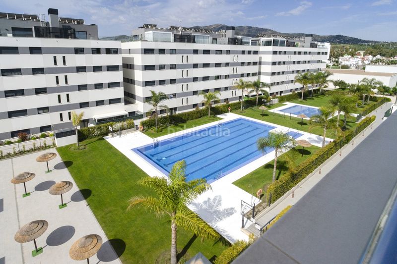 Foto 72d4bbe7-ea46-411e-8b98-fcf450664f41. Dúplex amb aparcament piscina a Los Álamos Torremolinos