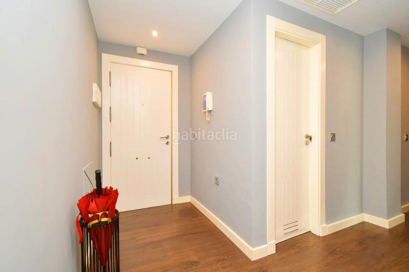 Foto 32657fe0-ef98-4292-add8-ac45023772d5. Flat with parking pool in Almerimar Ejido (El)