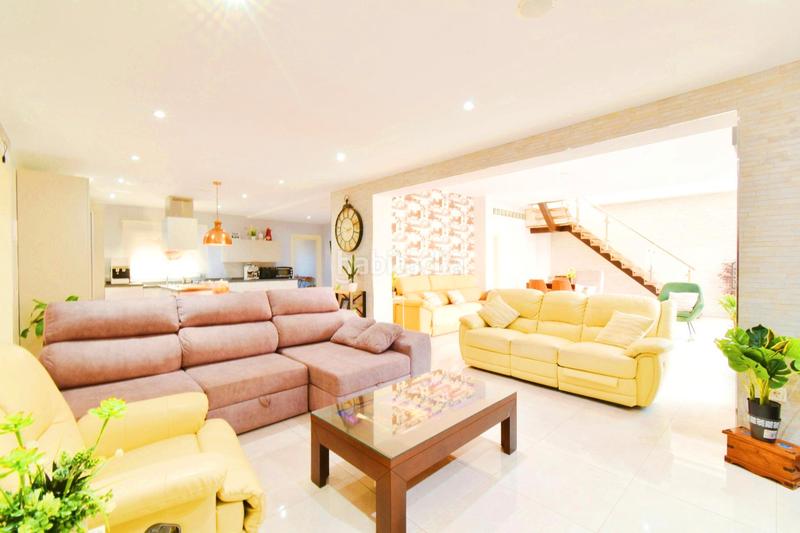 Foto 8f13d2b8-71c7-4a1d-bab8-b64205d8d717. Chalet  con piscina en la mojonera en Mojonera (La)