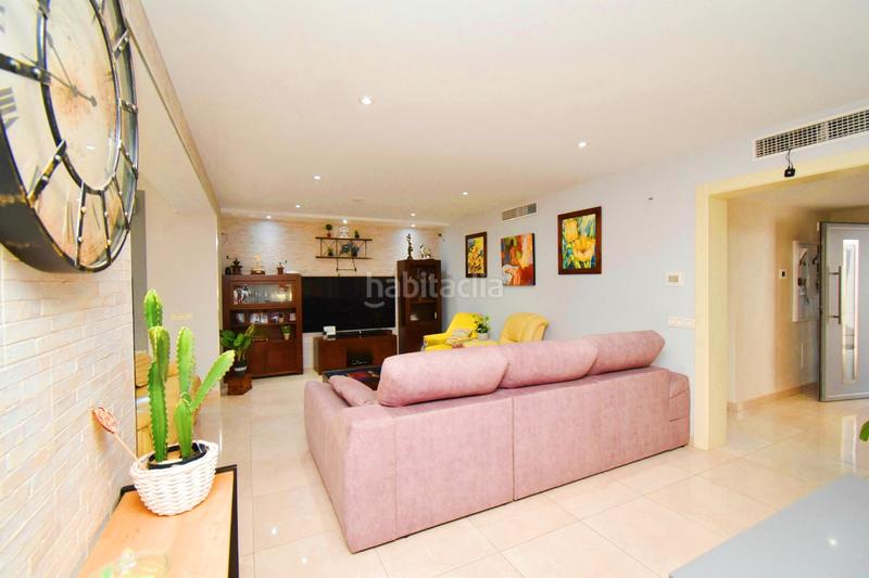 Foto 057a2a7d-7d93-4af9-8a12-06c015037f0d. Chalet  con piscina en la mojonera en Plaza de la Luz Ejido (El)