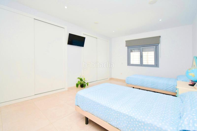 Foto 4fb530a9-7c66-4c40-a569-2b5f8cfbf8d9. Chalet  con piscina en la mojonera en Plaza de la Luz Ejido (El)