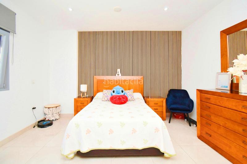 Foto 663ba193-1f0e-403a-967e-abb5a2950553. Chalet  con piscina en la mojonera en Plaza de la Luz Ejido (El)