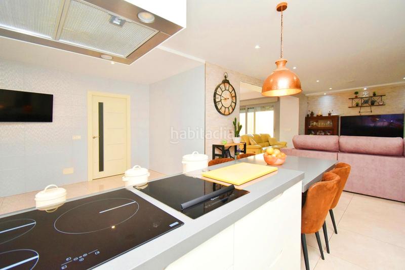 Foto 83c4dc51-966d-4836-9853-03b1d0f9b646. Chalet  con piscina en la mojonera en Plaza de la Luz Ejido (El)