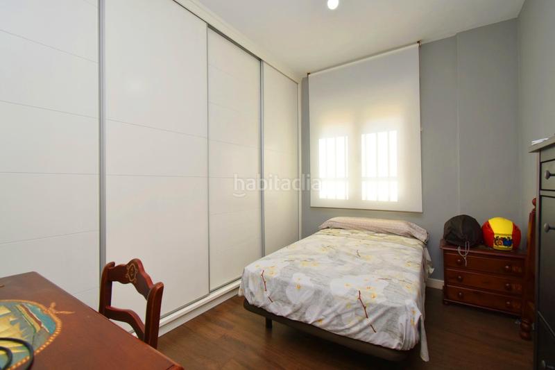 Foto 15f215e5-39b4-43d9-8052-7b527fe2a0bd. Piso bajo en villas de Almerimar en Almerimar Ejido (El)