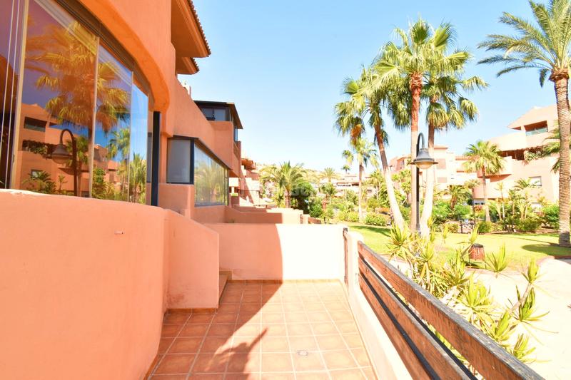 Foto 70a545ce-9bf5-43f3-9288-964fe1462b29. Piso bajo en villas de Almerimar en Almerimar Ejido (El)