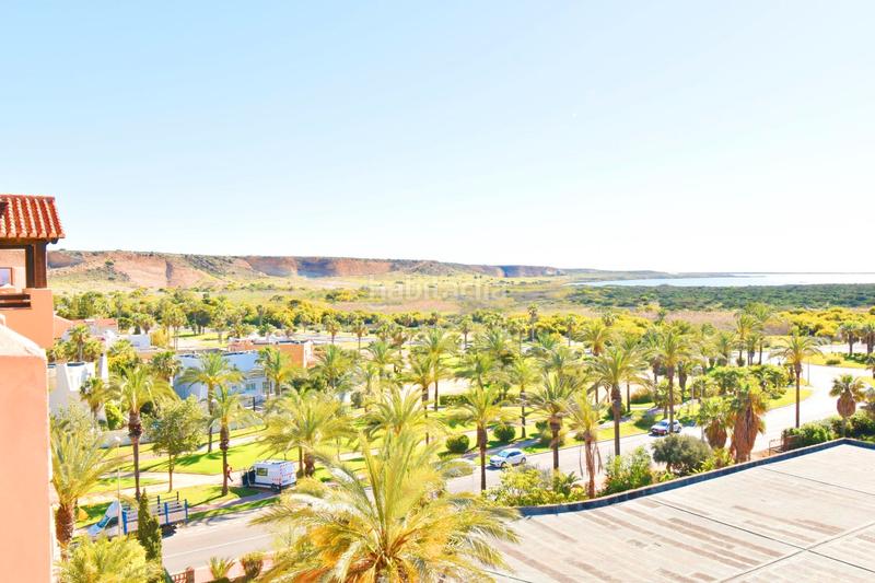 Foto dbc57c27-0f1e-4a50-b3de-bd0b1d42f7b8. Attique avec parking piscine dans Almerimar Ejido (El)