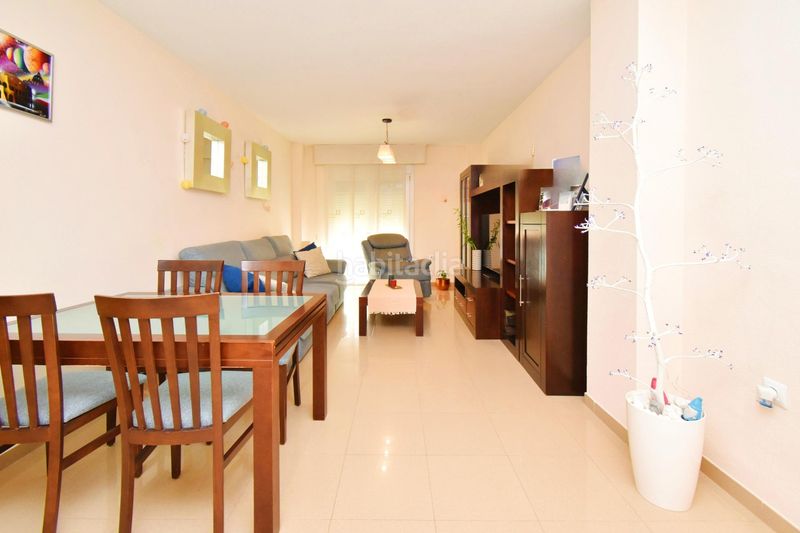 Foto 5d4063ba-61f9-4e2e-bbde-502def83759e. Pis amb aparcament a Pabellón - Estación - El Corte Inglés Ejido (El)