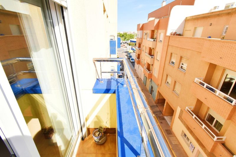 Foto 78b50a7b-e392-40a0-b6c3-f330537a2d51. Pis amb aparcament a Pabellón - Estación - El Corte Inglés Ejido (El)