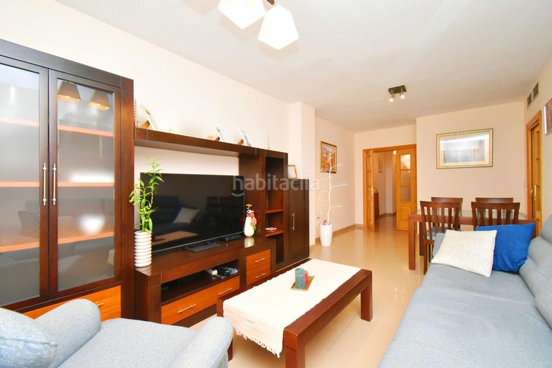 Foto d3167e40-9abb-47e3-a402-ac7b97076191. Pis amb aparcament a Pabellón - Estación - El Corte Inglés Ejido (El)