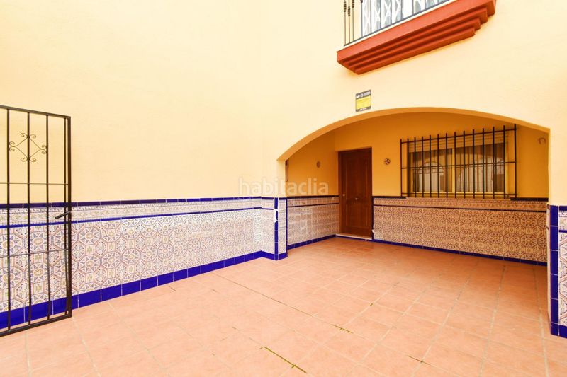 Foto dd7e9ff5-ebc8-401e-9f3c-fd8d88fbbc5b. Casa amb aparcament a Ejido Norte Ejido (El)