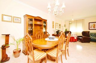 Pis a Ejido centro. Amplio piso en el bulevar