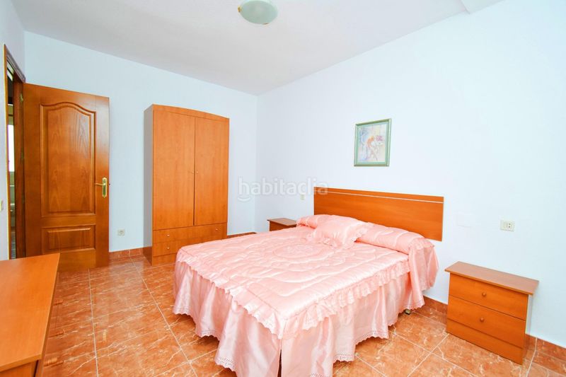 Foto 9aa010d5-4f02-4c9c-b13b-d3f2d6977763. Casa amb aparcament a Ejido centro Ejido (El)