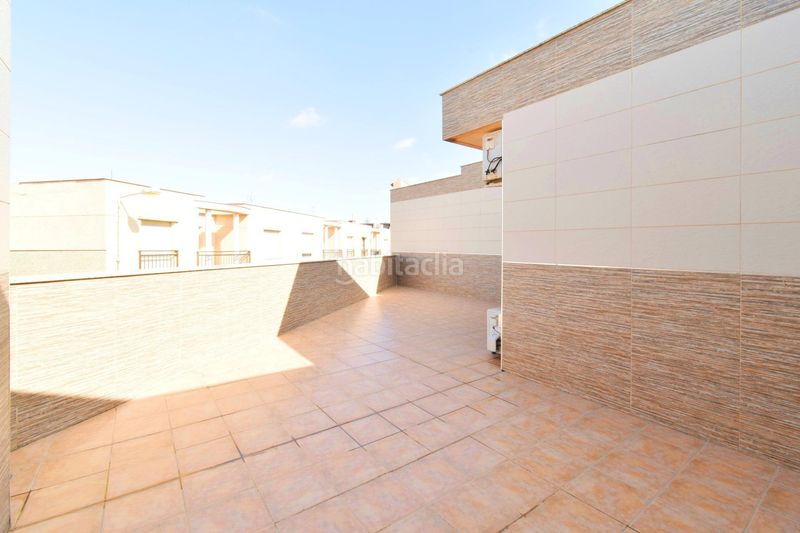 Foto 151b847b-6a14-4a82-8b7c-3d194bb7b24c. Casa amb aparcament a Matagorda Ejido (El)